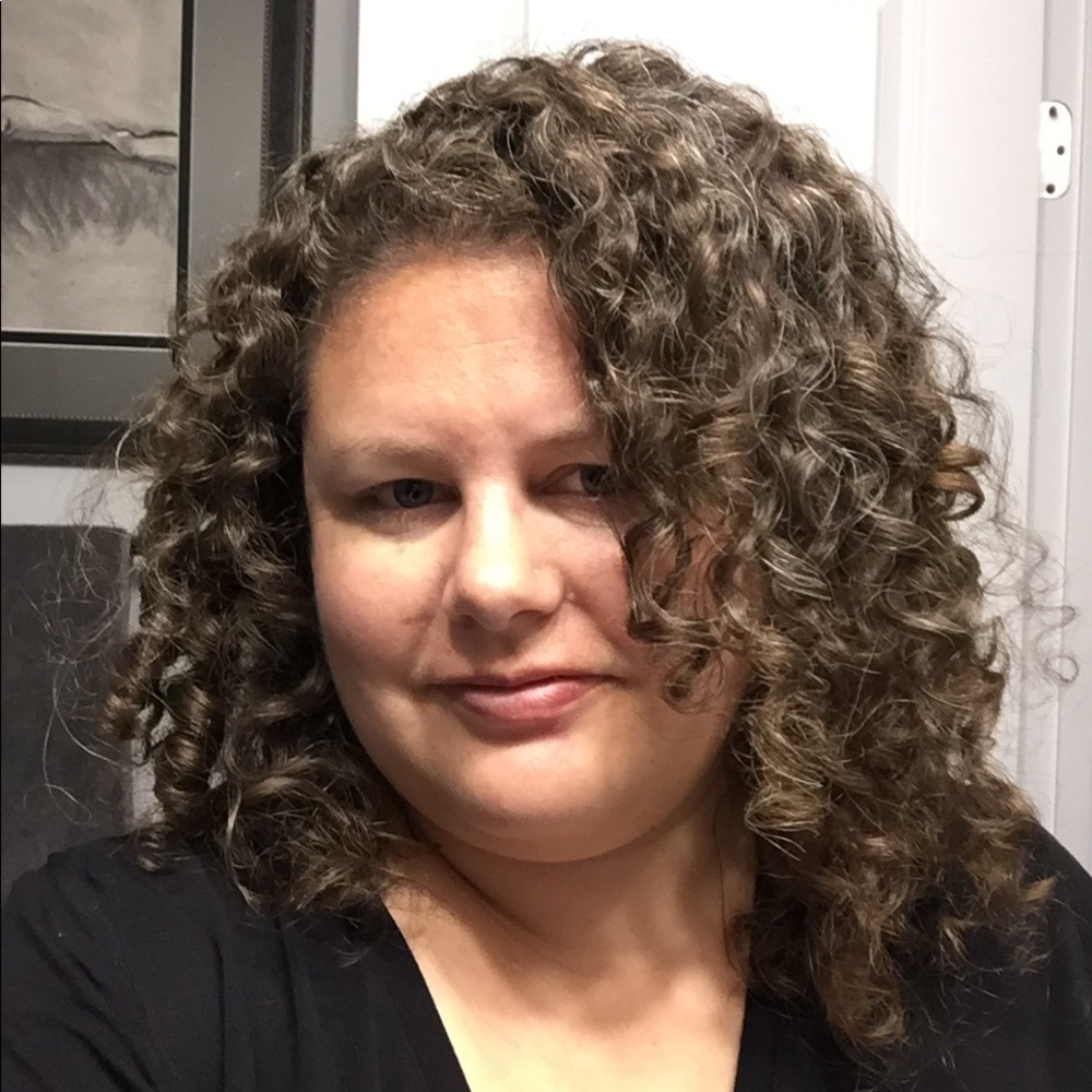 Meet your Posher, Brenna